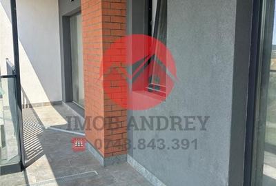 Apartament cu 2 camere decomandat în E3