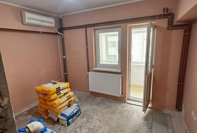 Apartament cu 3 camere decomandat în Capitol - 2