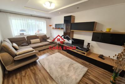 Apartament cu 4 camere decomandat în Câmpina - 3