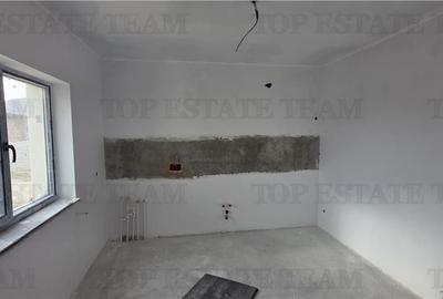 Casă cu 3 camere în Domnești