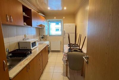 Apartament cu 2 camere semidecomandat, mobilat în Zorilor - 3