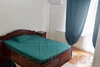 Garsonieră decomandată în Zorilor