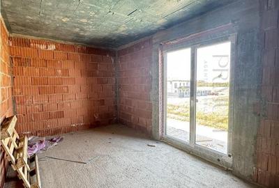 Casă cu 5 camere cu Teren 450 Mp în Ciarda Roșie - 2