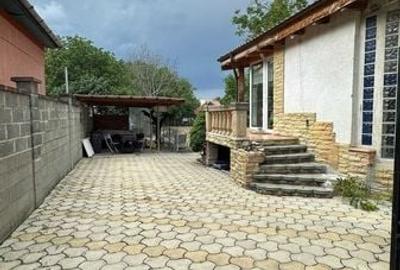 Casă cu 3 camere cu Teren 124 Mp în Lunei - 1