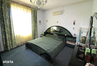 Casă cu 6 camere decomandat cu Teren 335 Mp în Central - 7