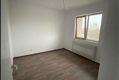 Apartament cu 3 camere decomandat în Băneasa - 7