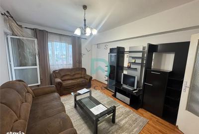 Apartament cu 3 camere decomandat în Calea București
