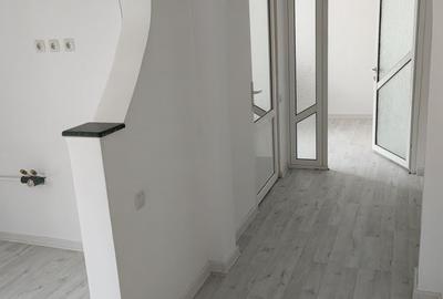 Apartament cu 2 camere decomandat în Central - 2