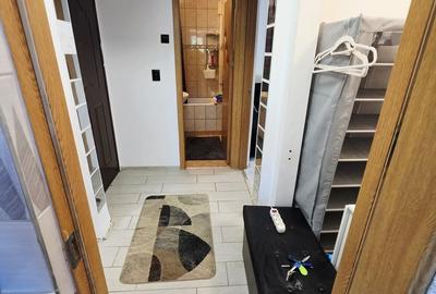 Apartament cu 3 camere decomandat în Vest