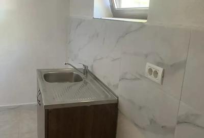 Casă cu 2 camere cu Teren 500 Mp în Central - 6