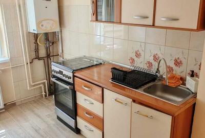 Apartament cu 2 camere semidecomandat în Soarelui - 2
