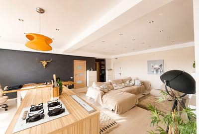 Apartament cu 3 camere semidecomandat, mobilat în Palazu Mare - 3