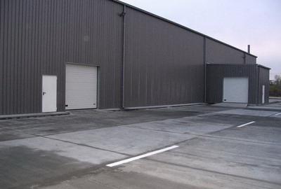 Spațiu industrial, de 1,000 mp, în Bradu