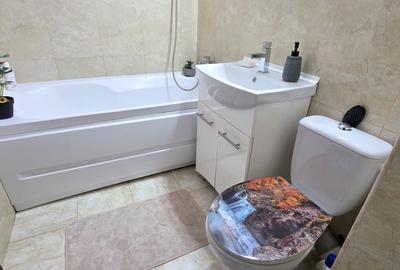 Apartament cu 4 camere decomandat în Far - 19