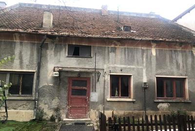 Casă cu 4 camere în Central - 6
