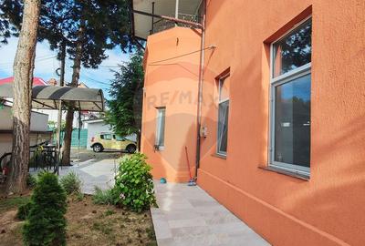 Casă cu 5 camere cu Teren 300 Mp în Central - 2