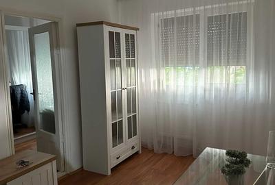 Apartament cu 2 camere semidecomandat în Central - 1