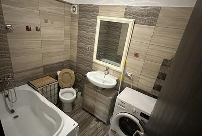 Apartament cu 2 camere decomandat în Exterior Vest