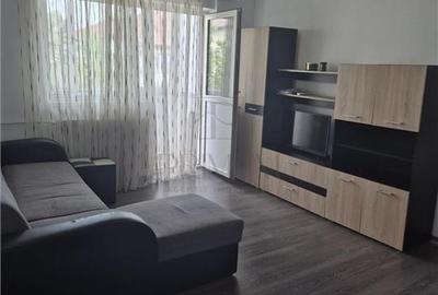 Garsonieră decomandată, mobilată în Soarelui