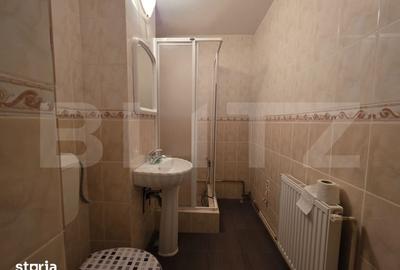 Apartament cu 2 camere în Micro 16