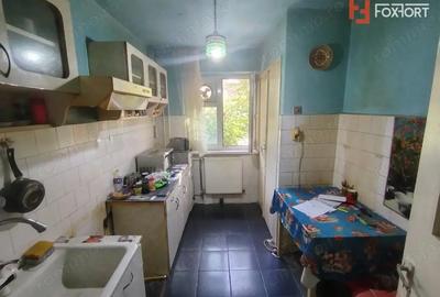 Apartament cu 2 camere semidecomandat în Dâmbovița