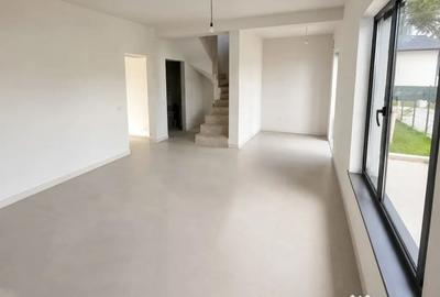 Casă cu 4 camere în Dancu - 3