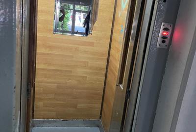 Apartament cu 3 camere semidecomandat în Drumul Taberei - 50