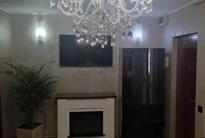 Apartament cu 2 camere decomandat în Independenței