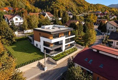 Apartament cu 3 camere decomandat, mobilat în Central
