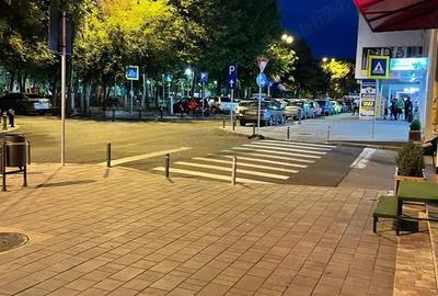 Apartament cu 2 camere decomandat în Bucur Obor
