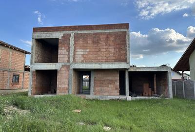 Casă cu 4 camere în Bazoș - 3