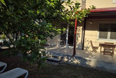 Duplex cu 5 camere cu Canalizare în Central