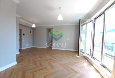 Apartament cu 3 camere decomandat în Băneasa