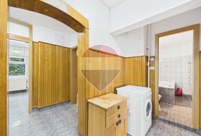 Apartament cu 3 camere decomandat în 13 Septembrie - 11