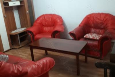 Casă cu 3 camere în Central