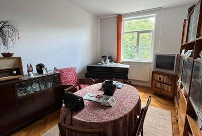 Apartament cu 2 camere decomandat în Central - 2