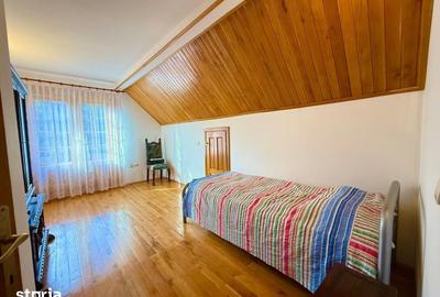 Casă cu 8 camere cu Teren 3389 Mp în Piatra Arsă - 20