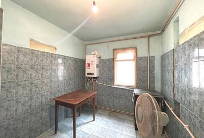Apartament cu 3 camere decomandat în Cetate - 6