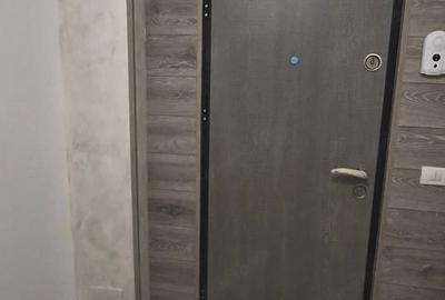 Apartament cu 3 camere semidecomandat în Brâncoveanu