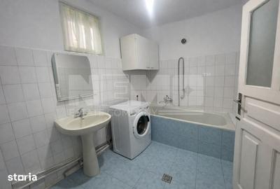 Casă cu 4 camere cu Teren 2350 Mp în Central