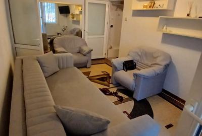 Apartament cu 2 camere nedecomandat, mobilat în Narcisa