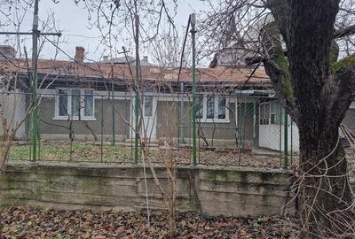 Casă cu Teren 1400 Mp în Central - 10
