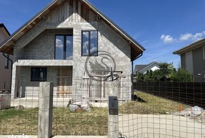 Casă cu 4 camere cu Teren 480 Mp în Crevedia - 2