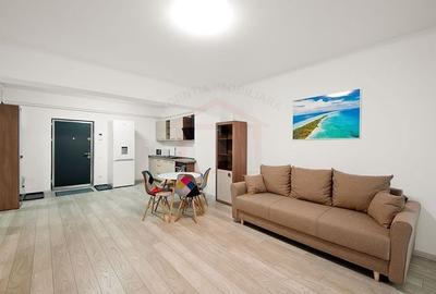Apartament cu 2 camere semidecomandat, mobilat în Faleză