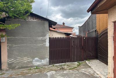 Casă cu 2 camere cu Teren 132 Mp în Odobești