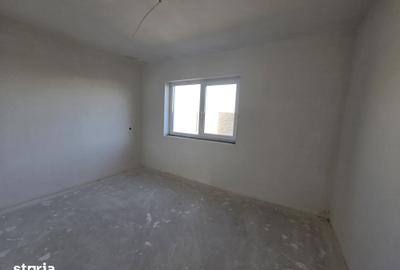 Casă cu 3 camere cu Teren 200 Mp în Sânandrei