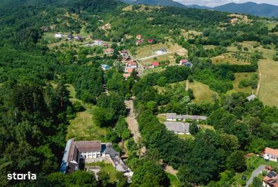 Teren de 1013 mp, în Central