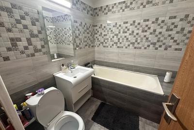 Apartament cu 2 camere decomandat în Titan - 9