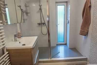 Casă cu 5 camere cu Teren 1050 Mp în Orașul Vechi