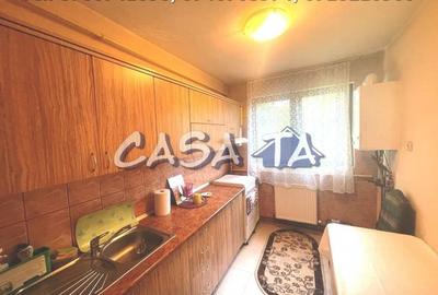 Apartament cu 2 camere semidecomandat, mobilat în 1 Mai - 2